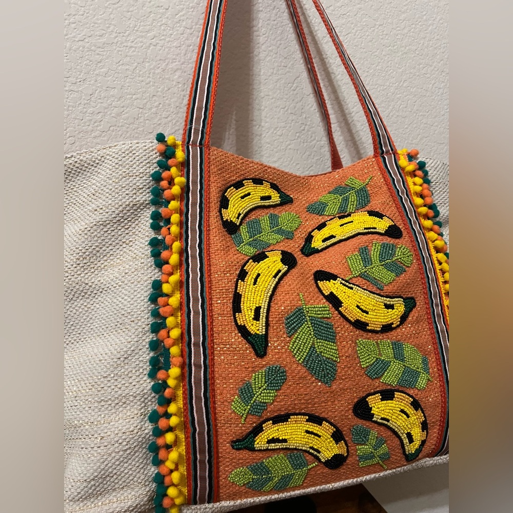 Special Edition A&B Banana Tote Bag - Picture 13 of 13